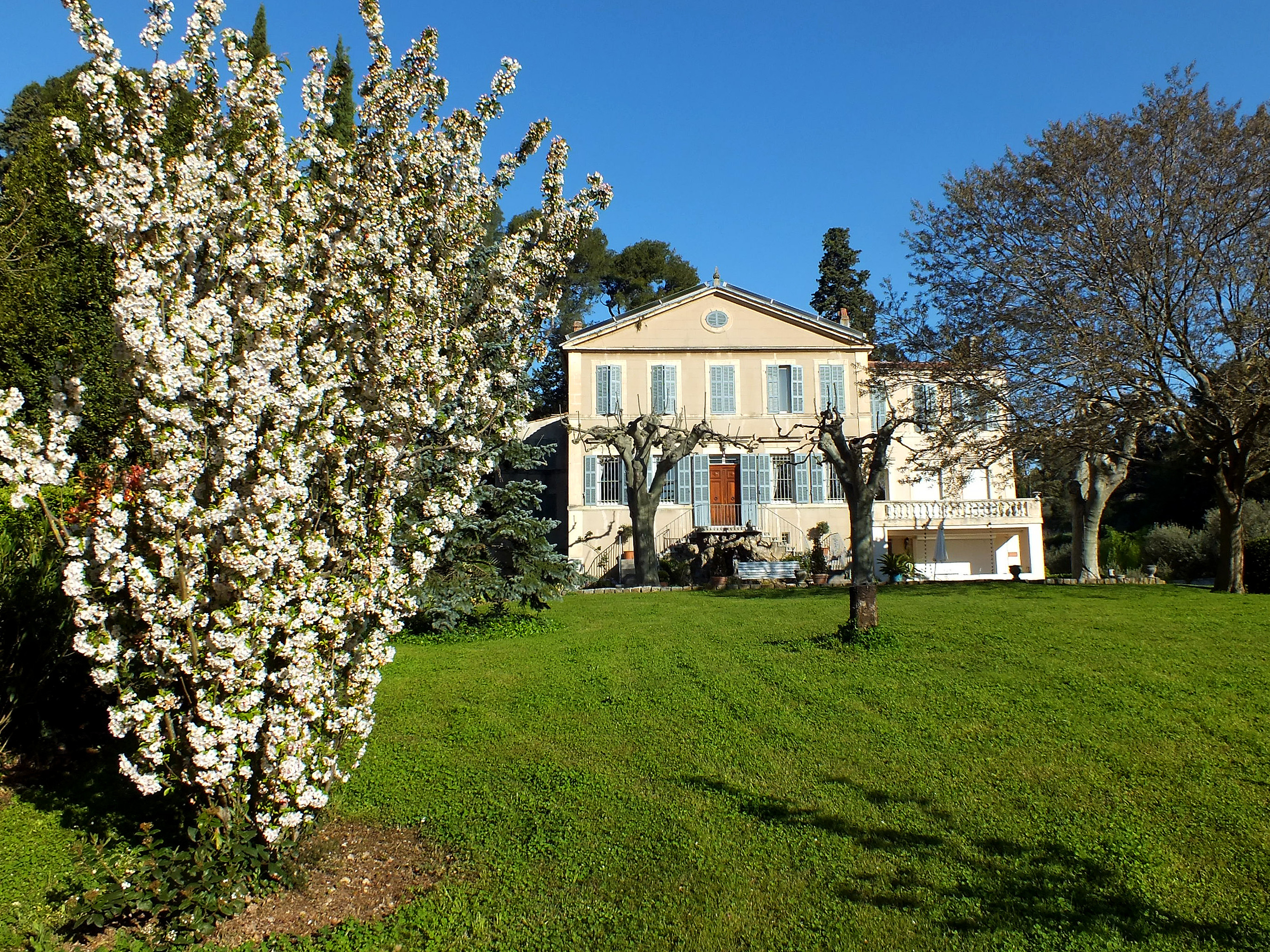 La Royante Facade